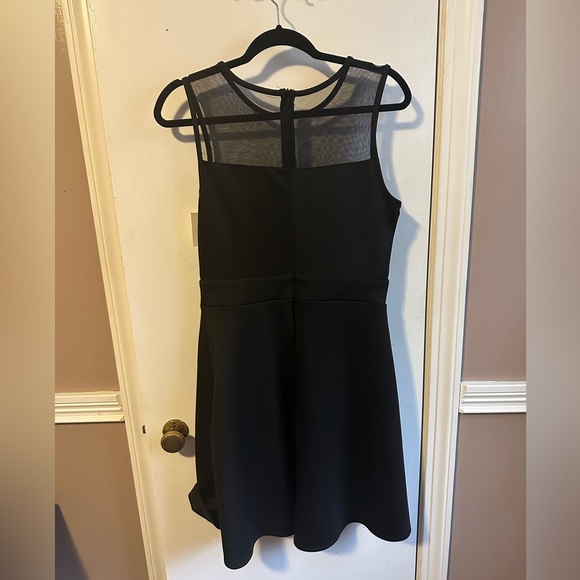 Kandy Kiss NWT Sweetheart Illusion Neckline Black Mini Dress Size 12 - Picture 6 of 9